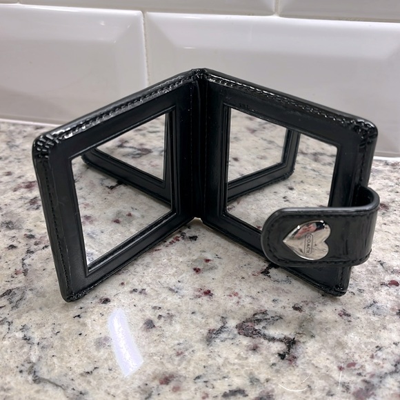 Coach Black Patent Leather Compact Mirror with Heart Accent EUC - Picture 6 of 10